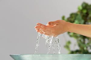 マッサージ店で活躍するエステベッドなら