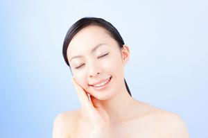 大人の女性におすすめの矯正治療